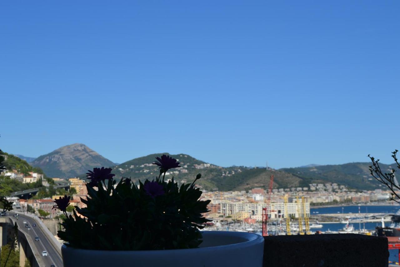 B&B Charming House Salerno Exterior photo