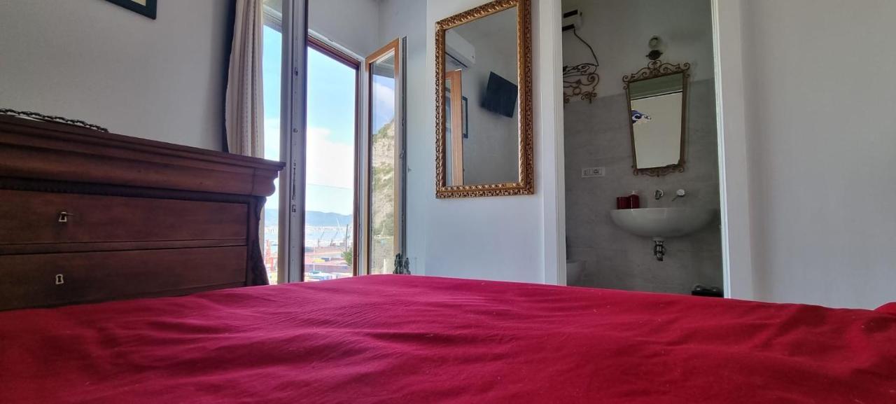 B&B Charming House Salerno Exterior photo