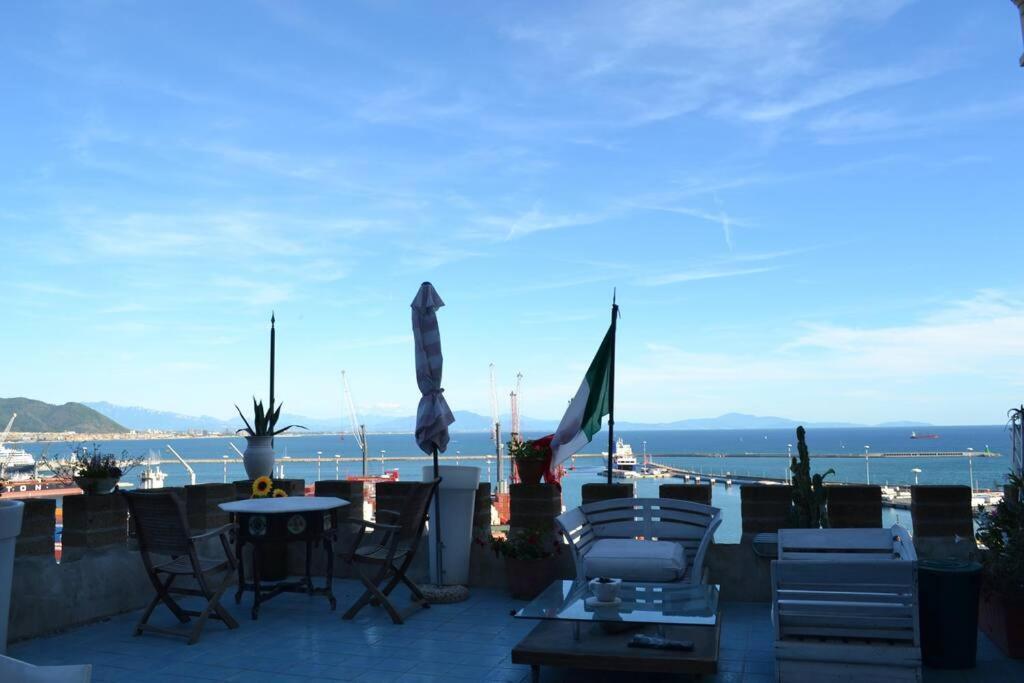 B&B Charming House Salerno Exterior photo