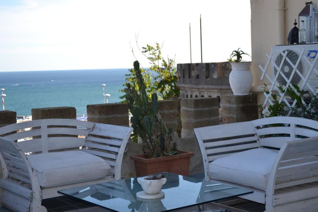 B&B Charming House Salerno Exterior photo