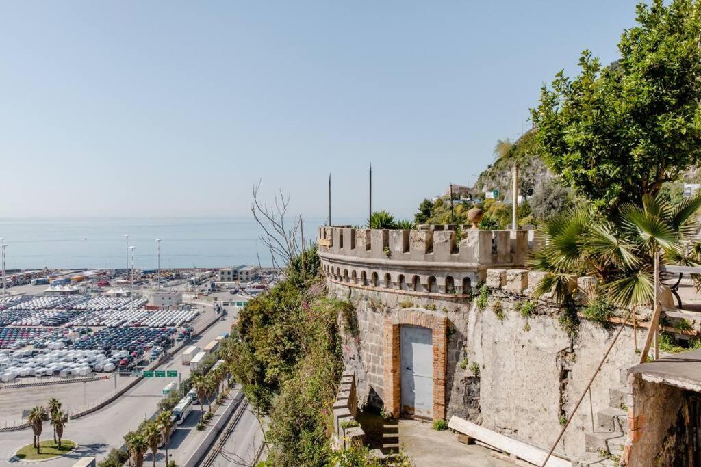 B&B Charming House Salerno Exterior photo